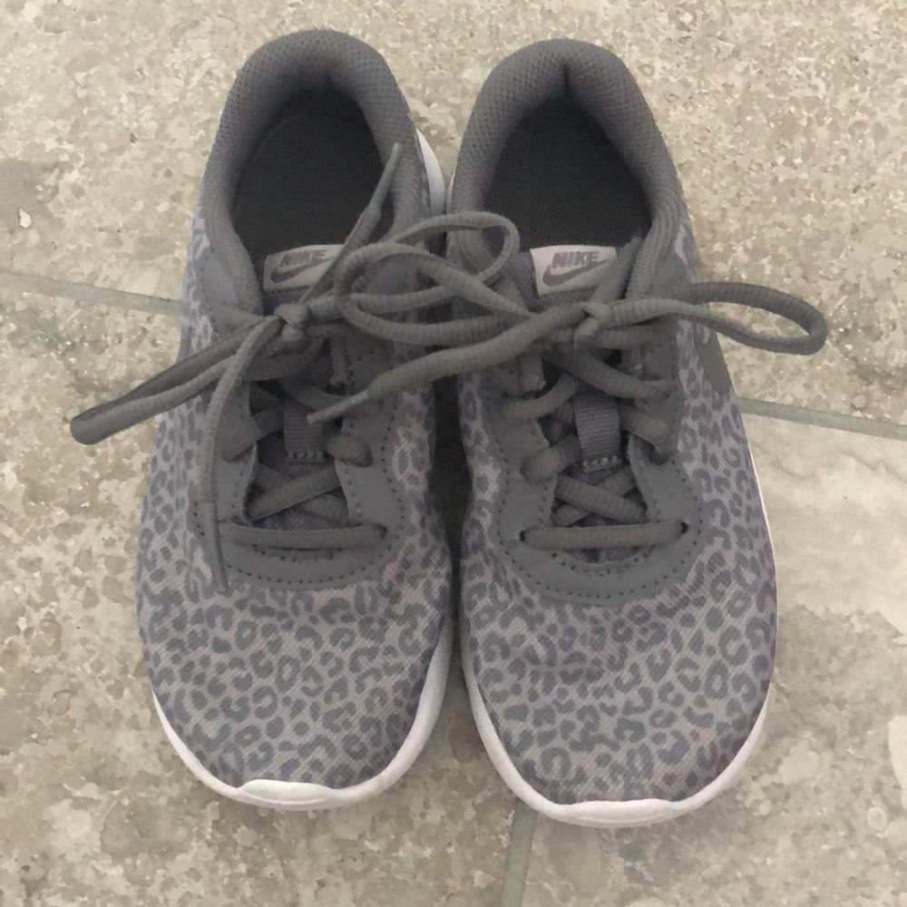 Toddler Nike shoes